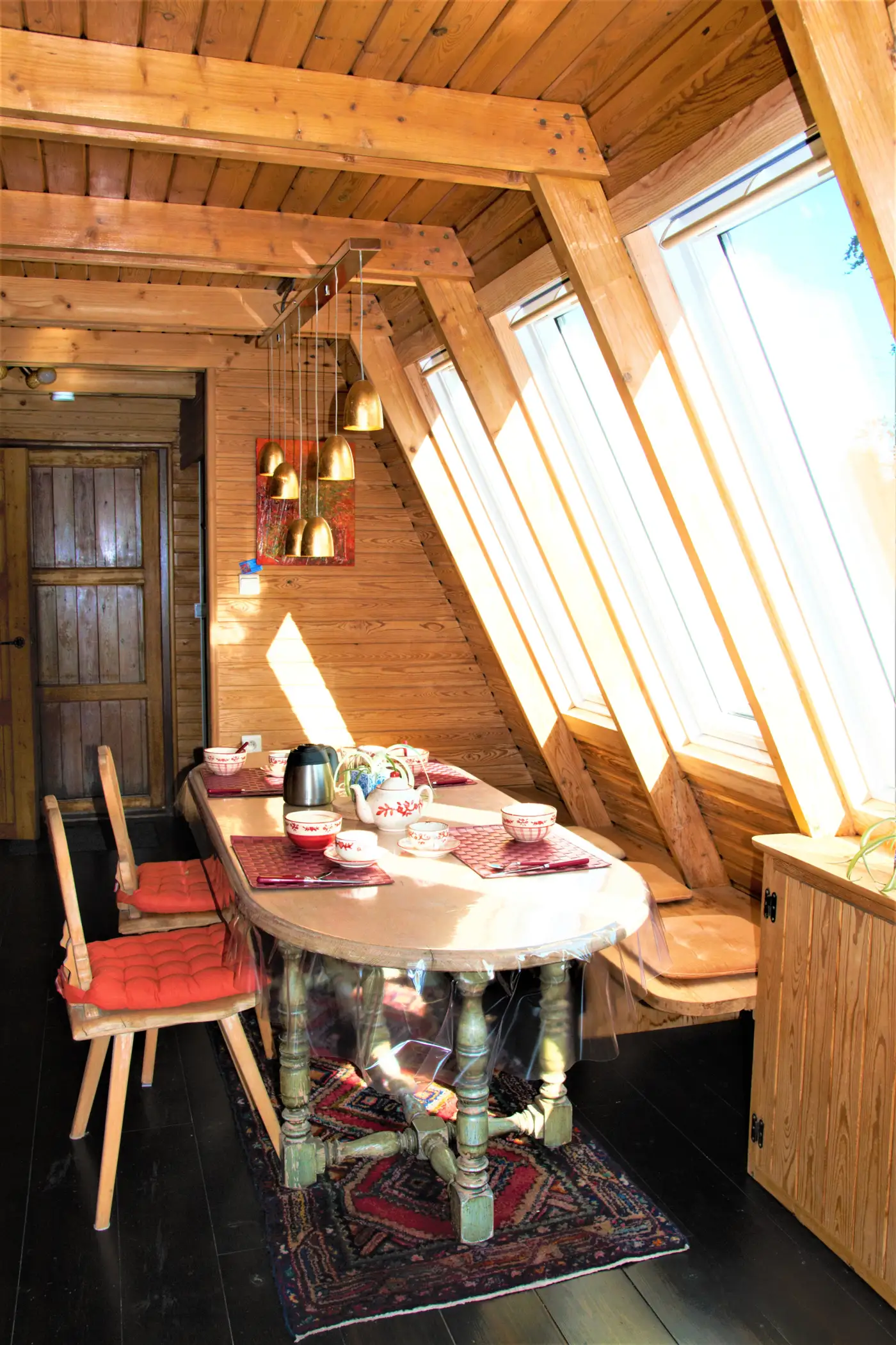 Cottage for 5 people in La Roche-en-Ardenne Le Chalet Pointu du Bout du Monde